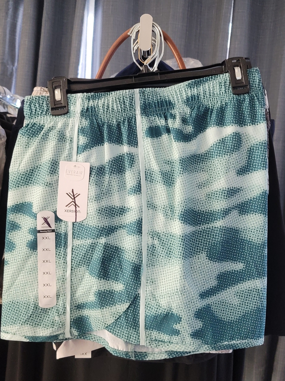 Xersion Teal Camo Mesh Athletic Shorts
